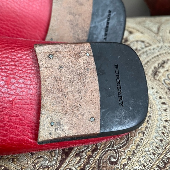 Burberry Hand Made Red Leather Slip On Squared Toe Mules Flats Shoes Size 7 - Picture 11 of 13